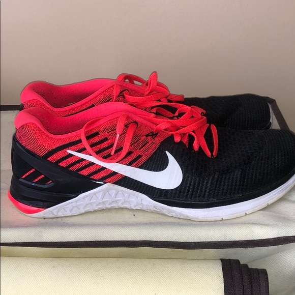 nike metcon lifting shoes